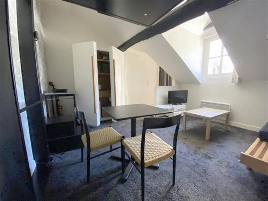 Superbe Studio Avec Terrasse - Cathedrale Nantes Eksteriør bilde